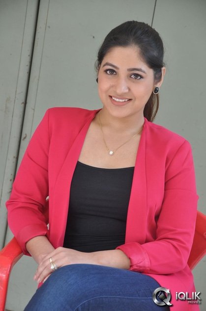 Prabhjeet-Kaur-at-Intelligent-Idiots-Movie-Date-Press-Meet